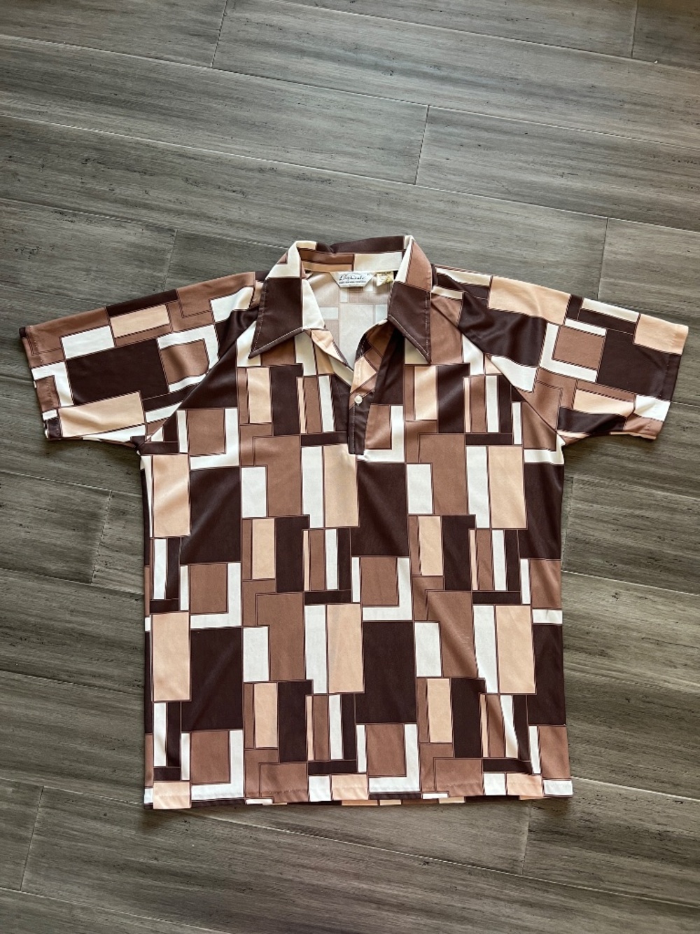 Vintage 70s Lilly Dache Op Art Geometric Block Print Collared Disco Polo Shirt